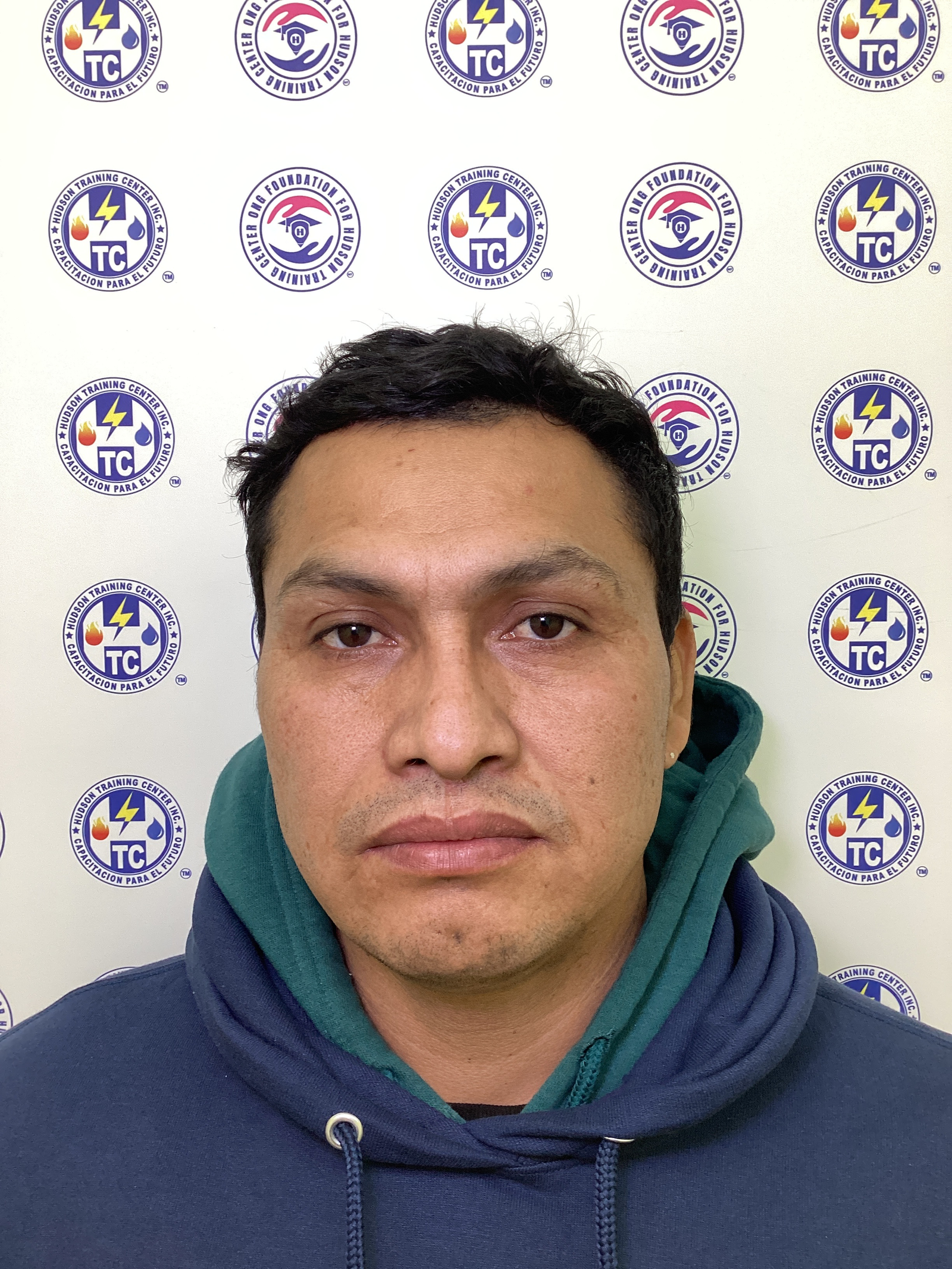 EDILBERTO CAHUANA TELLO