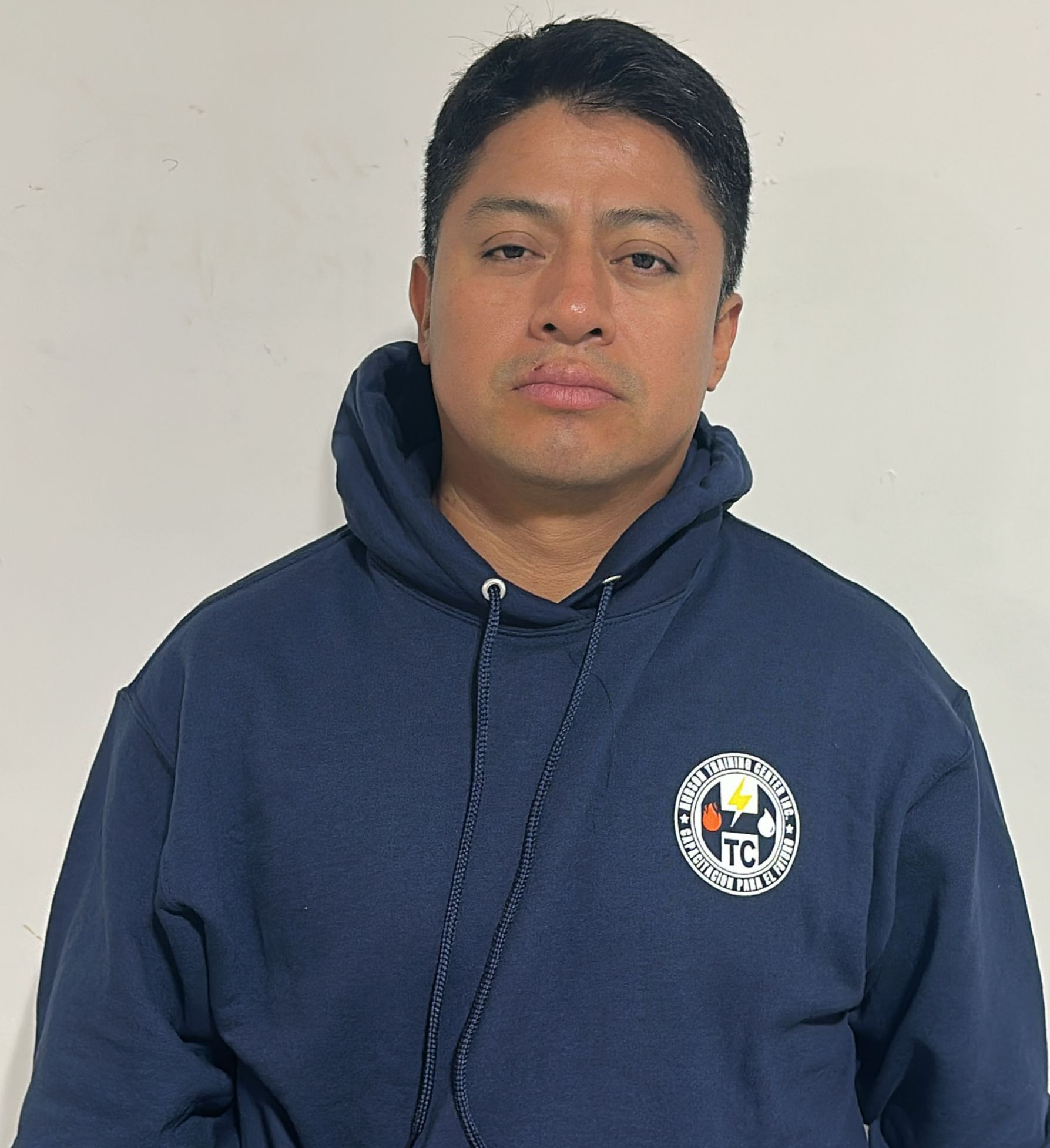 CARLOS  GUALLAPA GUARTAN